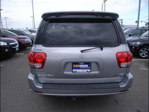Toyota Sequoia 2006 photo 5