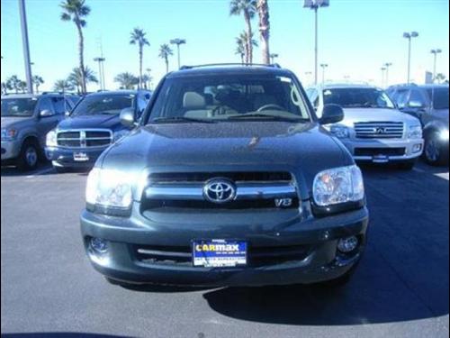 Toyota Sequoia 2006 photo 1