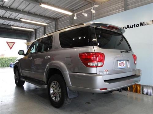 Toyota Sequoia 2006 photo 1