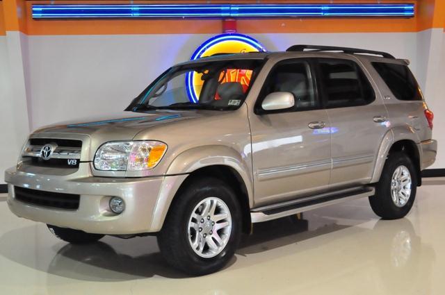 Toyota Sequoia 2006 photo 2