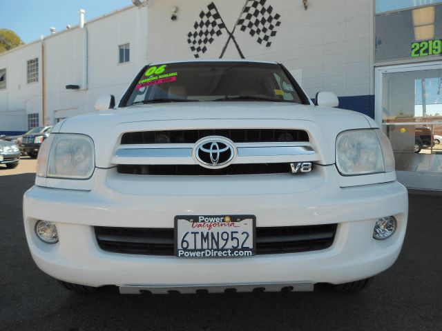 Toyota Sequoia 2006 photo 1