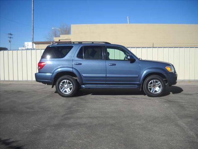 Toyota Sequoia 2006 photo 1