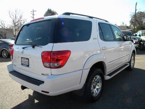 Toyota Sequoia 2006 photo 3