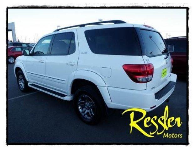Toyota Sequoia 2007 photo 2