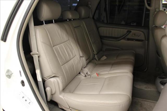 Toyota Sequoia 2007 photo 4