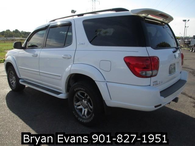 Toyota Sequoia 2007 photo 3