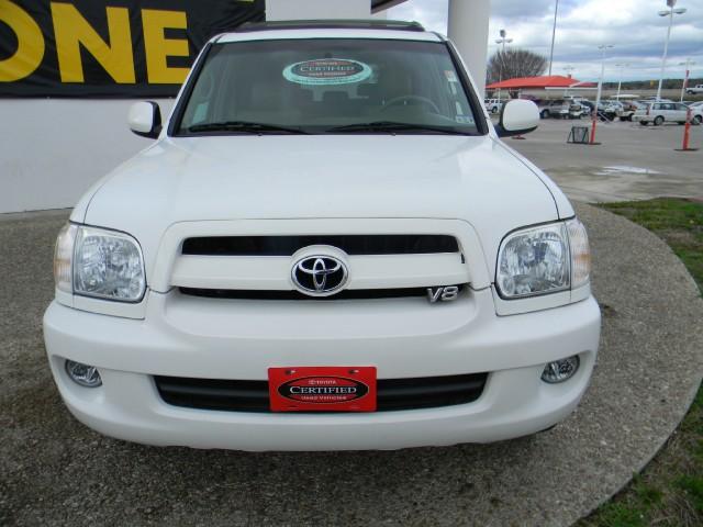 Toyota Sequoia 2007 photo 1