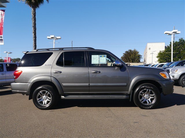 Toyota Sequoia 2007 photo 4