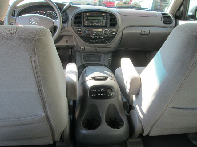 Toyota Sequoia 2007 photo 1