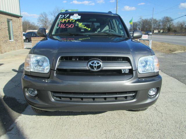 Toyota Sequoia 2007 photo 3