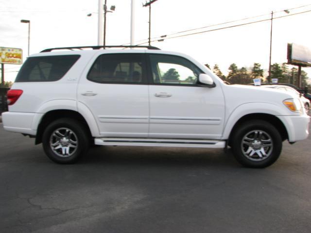 Toyota Sequoia 2007 photo 3
