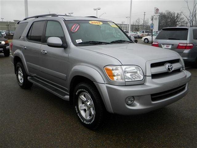Toyota Sequoia 2007 photo 3