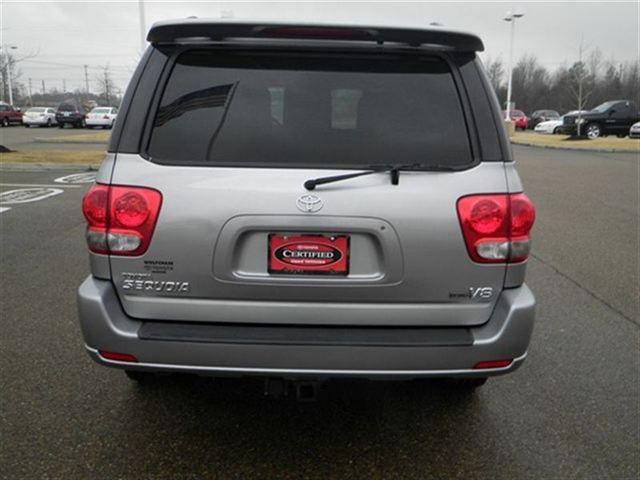 Toyota Sequoia 2007 photo 5