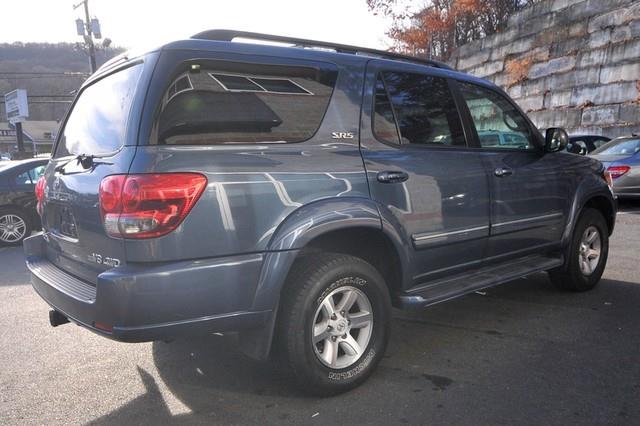 Toyota Sequoia 2007 photo 1