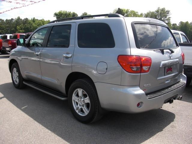 Toyota Sequoia SLT 25 Unspecified