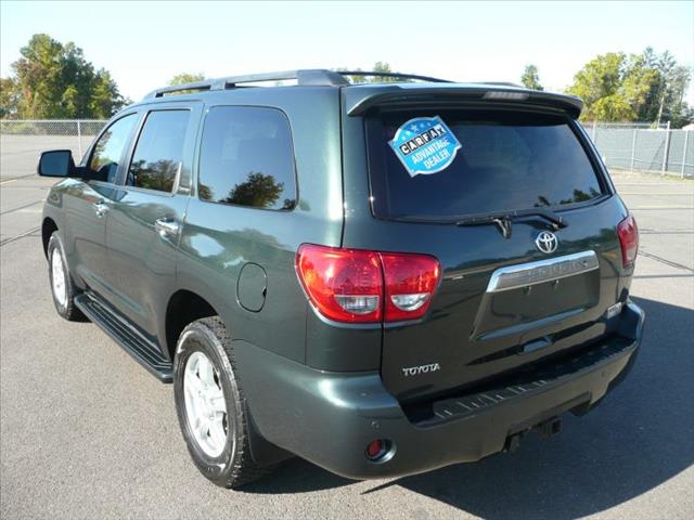 Toyota Sequoia 2008 photo 1