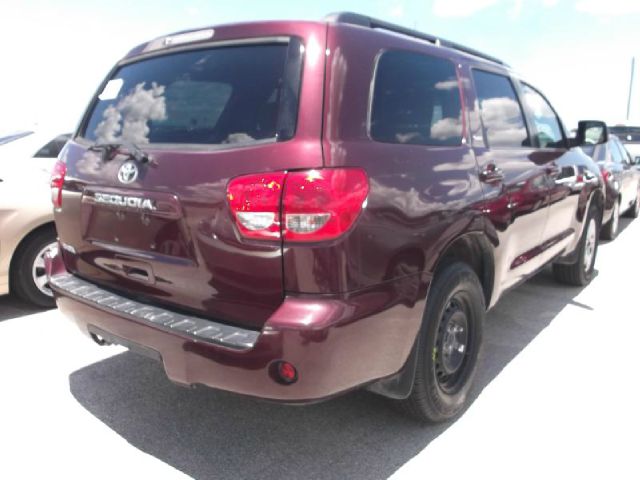 Toyota Sequoia 2008 photo 1