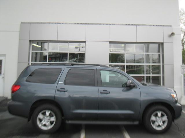 Toyota Sequoia 2008 photo 5