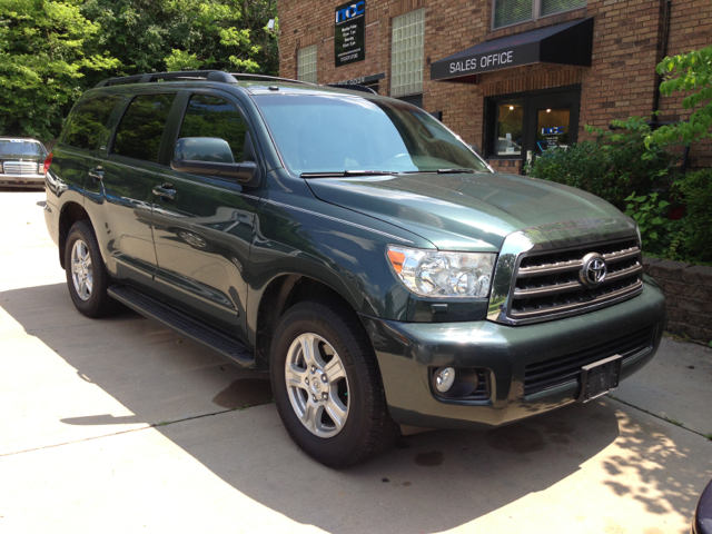 Toyota Sequoia 2008 photo 3