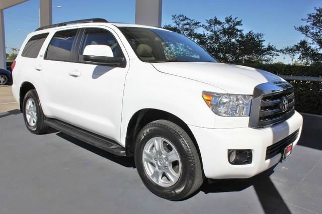 Toyota Sequoia Ram 3500 Diesel 2-WD SUV