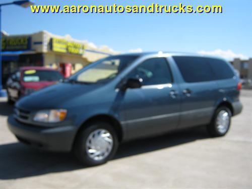 Toyota Sienna SEL Sport Utility 4D Other