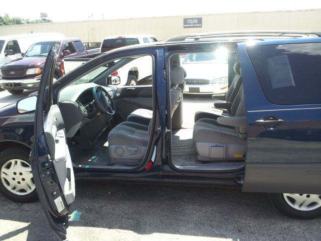 Toyota Sienna X MiniVan