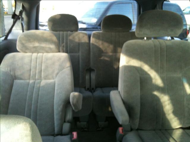 Toyota Sienna 2003 photo 4