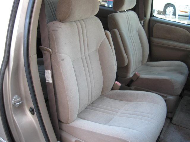 Toyota Sienna 2003 photo 2