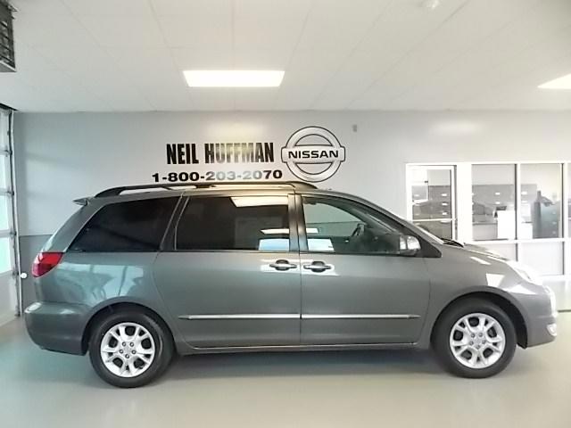 Toyota Sienna Eddie Bauer 4x4 Unspecified