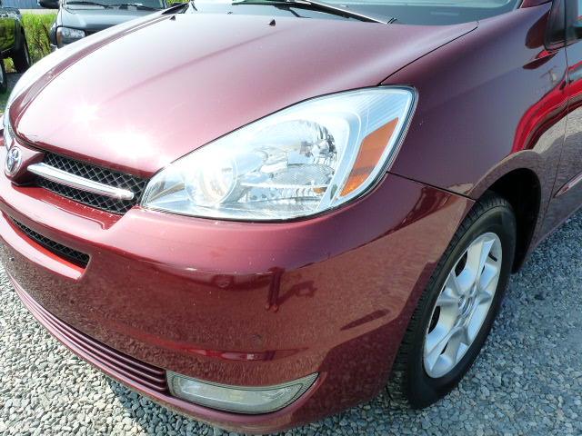Toyota Sienna 2004 photo 13