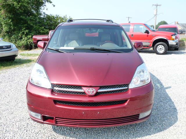 Toyota Sienna 2004 photo 20