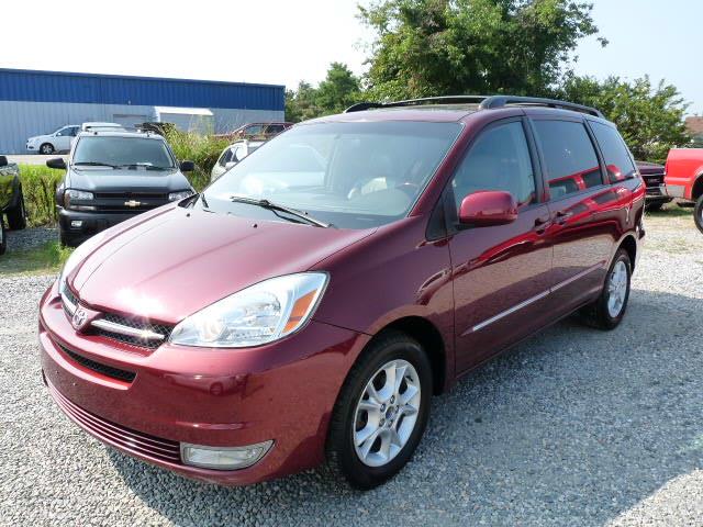 Toyota Sienna 2004 photo 9