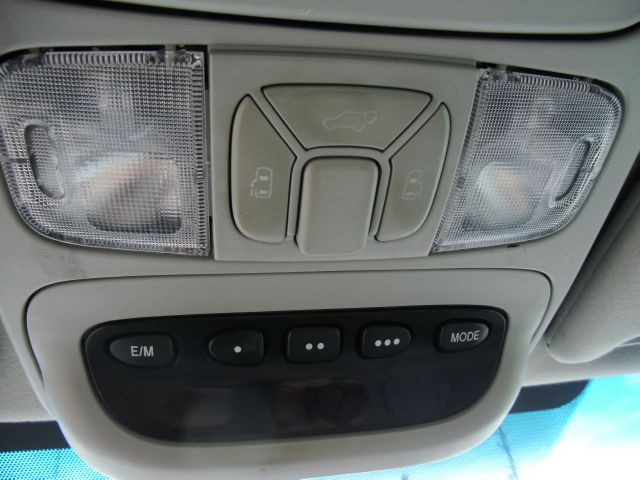 Toyota Sienna 2004 photo 12