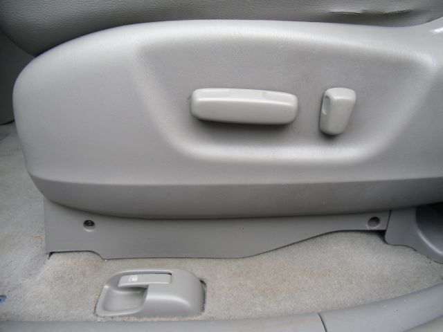 Toyota Sienna 2004 photo 13