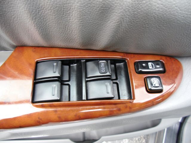 Toyota Sienna 2004 photo 14