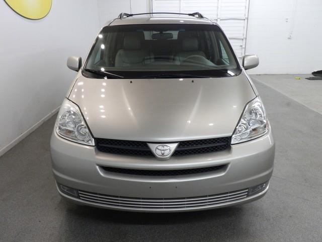 Toyota Sienna SEL Sport Utility 4D MiniVan