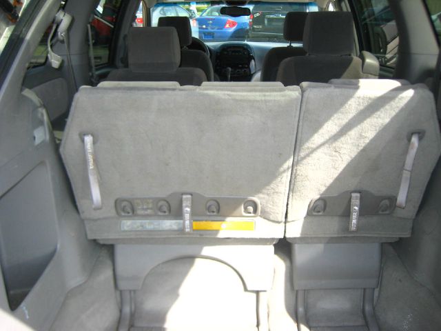 Toyota Sienna 2004 photo 1