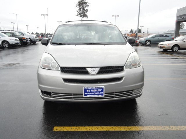 Toyota Sienna 2004 photo 1