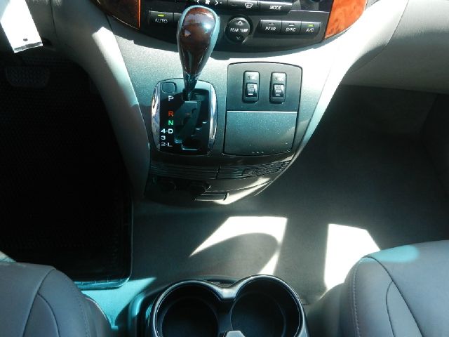 Toyota Sienna 2004 photo 28
