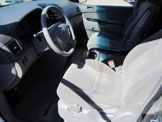 Toyota Sienna 5.4L Special Service Unspecified