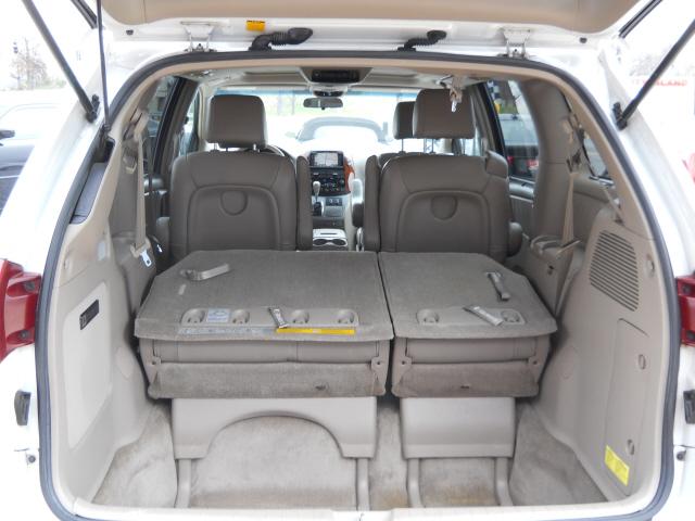 Toyota Sienna 2005 photo 3