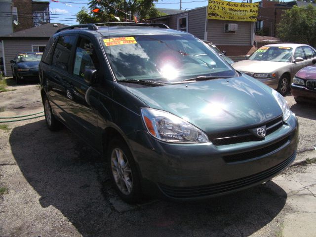 Toyota Sienna 2005 photo 4