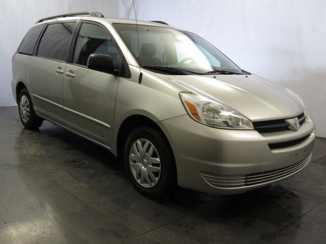 Toyota Sienna 2005 photo 1
