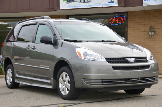 Toyota Sienna 2005 photo 7