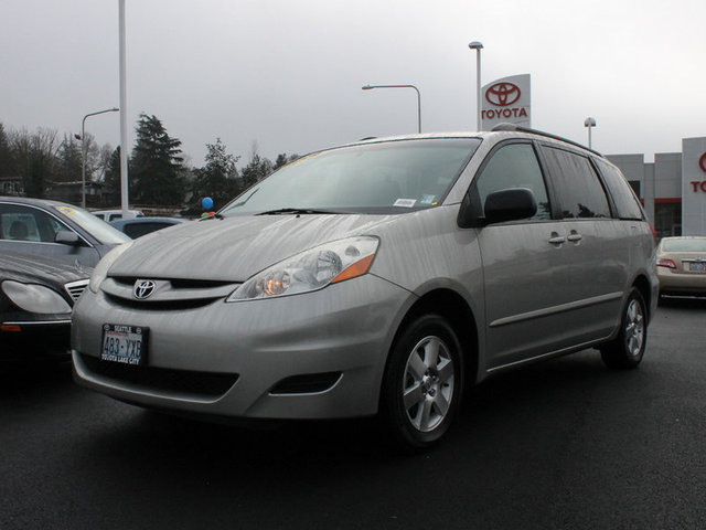 Toyota Sienna 5.4L Special Service Unspecified