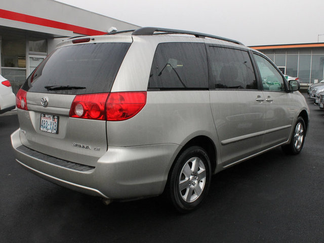 Toyota Sienna 2006 photo 5