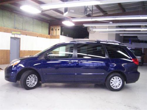 Toyota Sienna 2006 photo 3