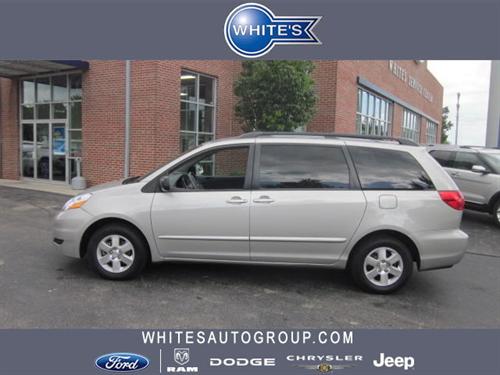 Toyota Sienna 2006 photo 2
