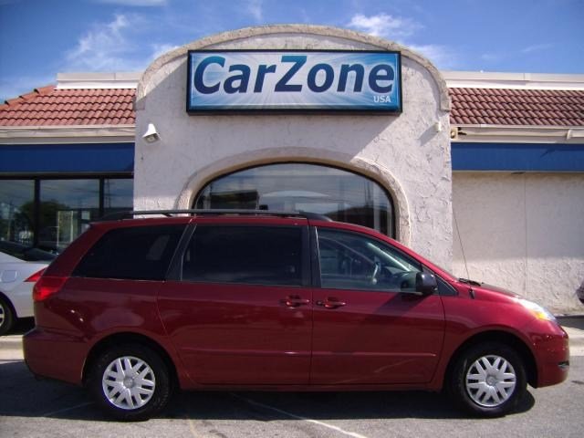 Toyota Sienna 2006 photo 1
