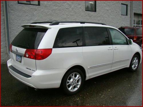 Toyota Sienna 2006 photo 1